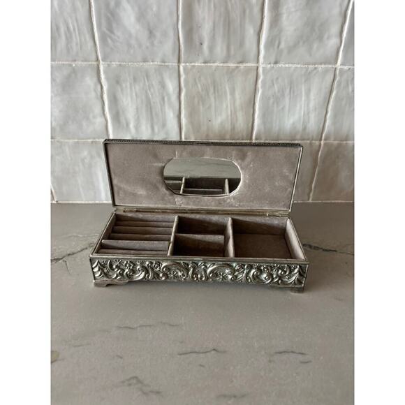 Vintage Godinger Silver Plate Trinket Jewelry Box - Picture 2 of 4